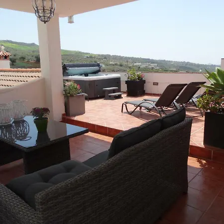 Bed and breakfast Deseada Periana